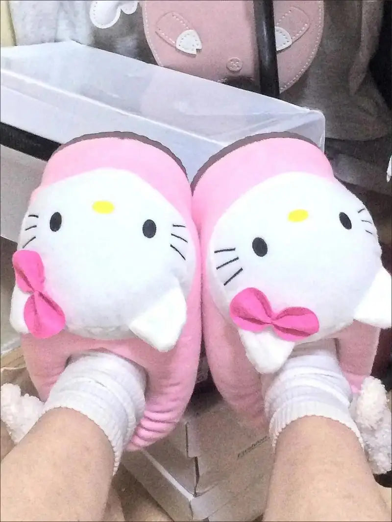 Sanrioed Y2K Hello Kitty Big Head Plush Slippers Winter Cartoon Cotton Shoes Plush Shoes Student Dormitory Bag Feet Cotton Shoes